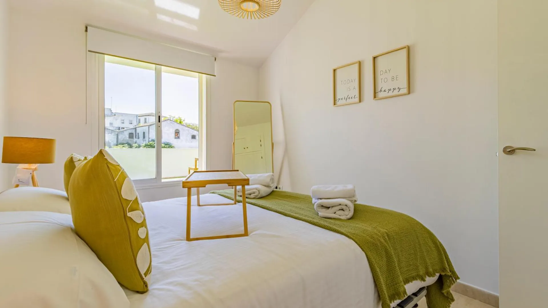 Allo Apartments Arroyo Atico Parking 1 Habitacion Jerez de la Frontera Spain