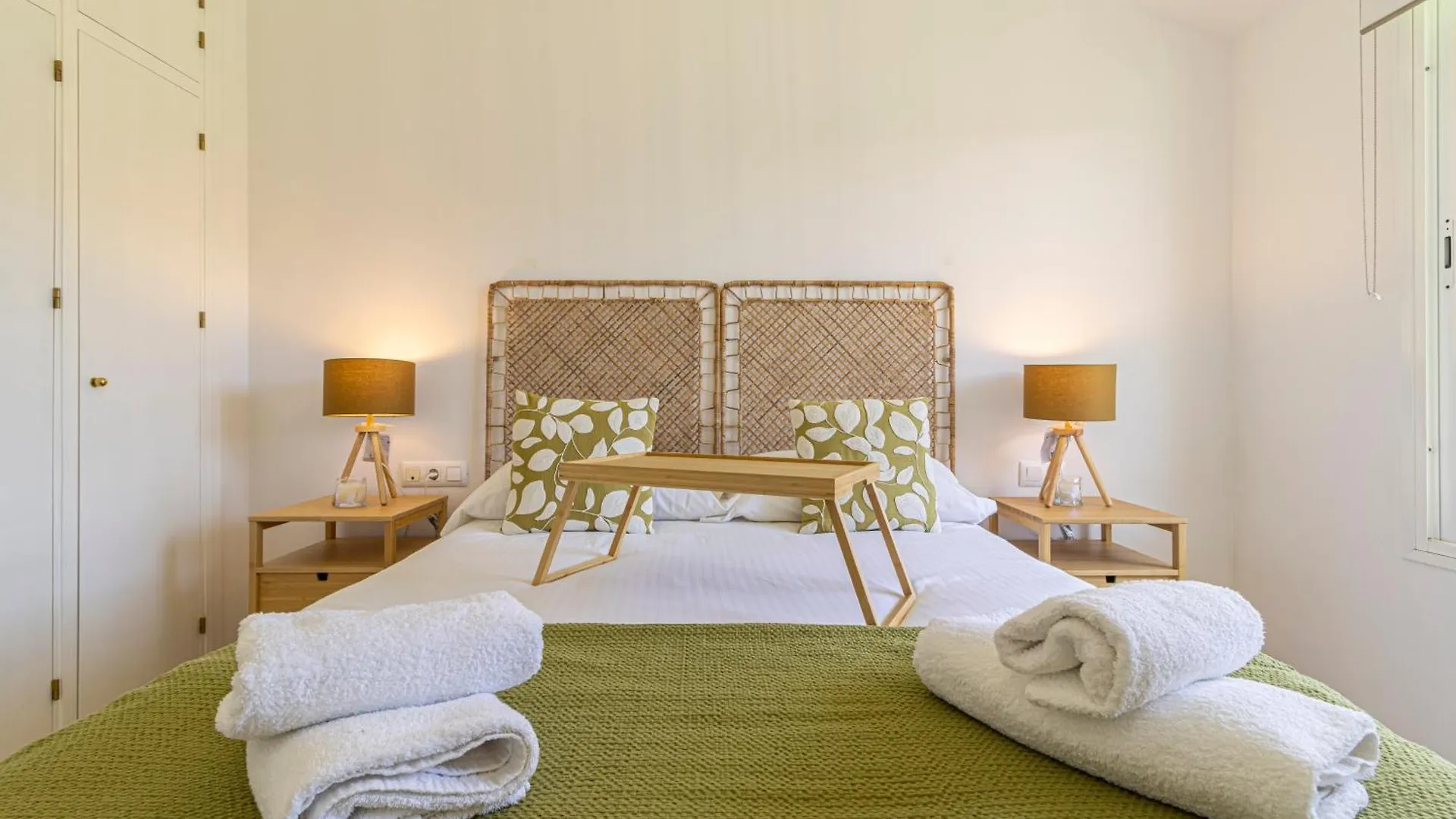 Allo Apartments Arroyo Atico Parking 1 Habitacion Jerez de la Frontera Spain